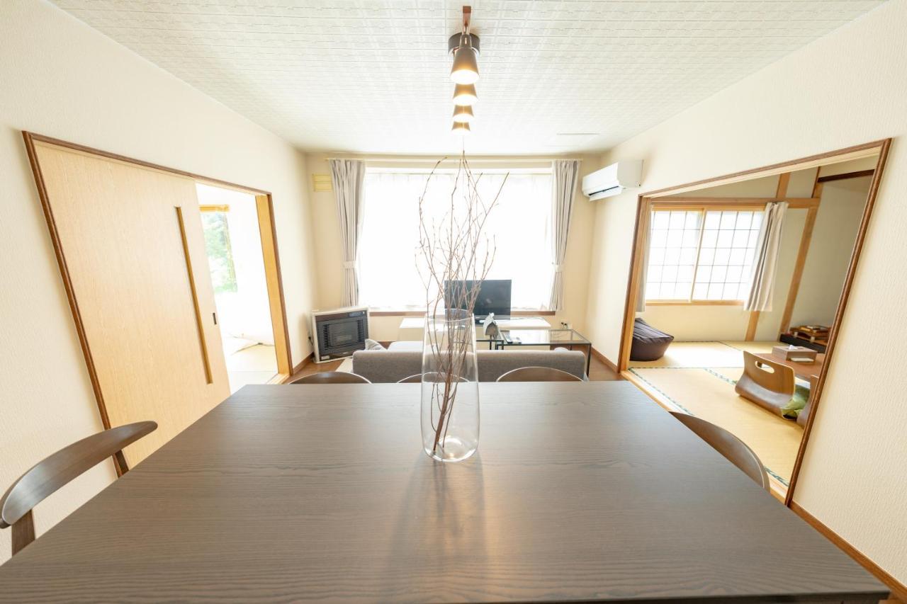 Furano Retreat Villa ภายนอก รูปภาพ
